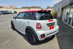 Mini Mini  2 (R56)  JOHN COOPER WORKS 1.6 211CV / GARANTIE 12 MOIS 