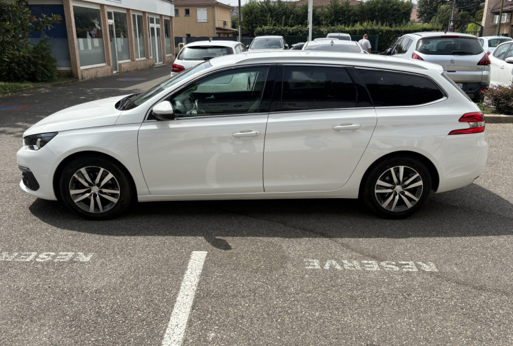 Peugeot 308 SW 1.5 BlueHDi 130ch EAT8 Allure Business 