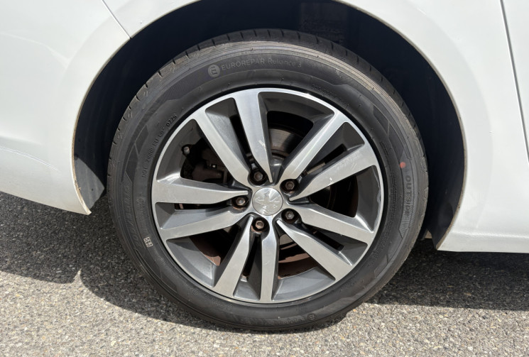 Peugeot 308 SW 1.5 BlueHDi 130 ch EAT8 Allure Business 
