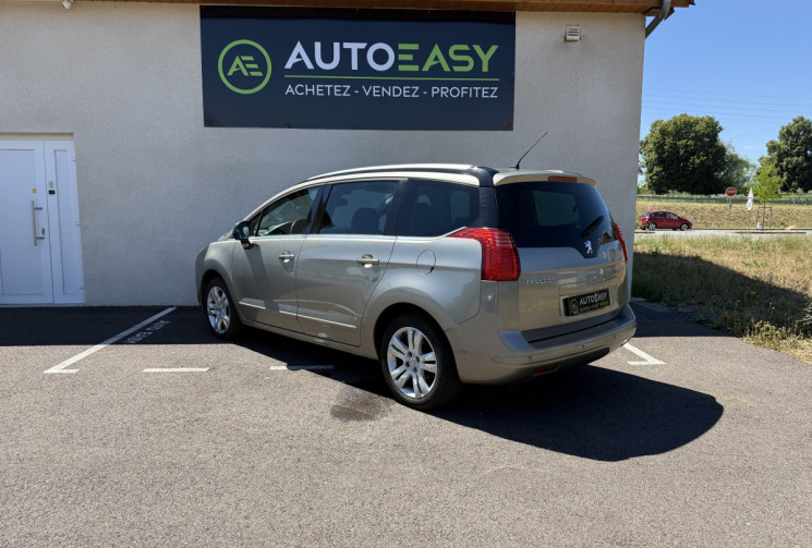 Peugeot 5008 2.0 HDi 150 cv BVM6 7 PLACES