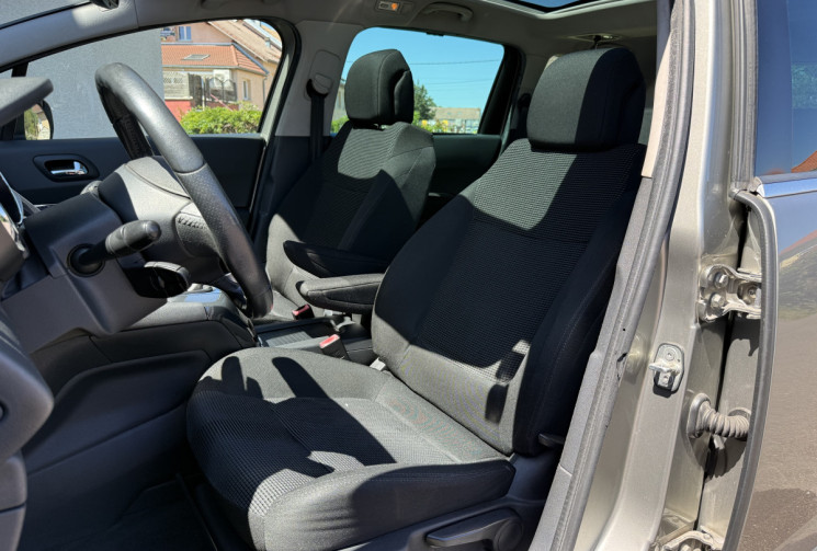 Peugeot 5008 2.0 HDi 150 cv BVM6 7 PLACES