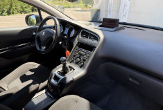 Peugeot 5008 2.0 HDi 150 cv BVM6 7 PLACES