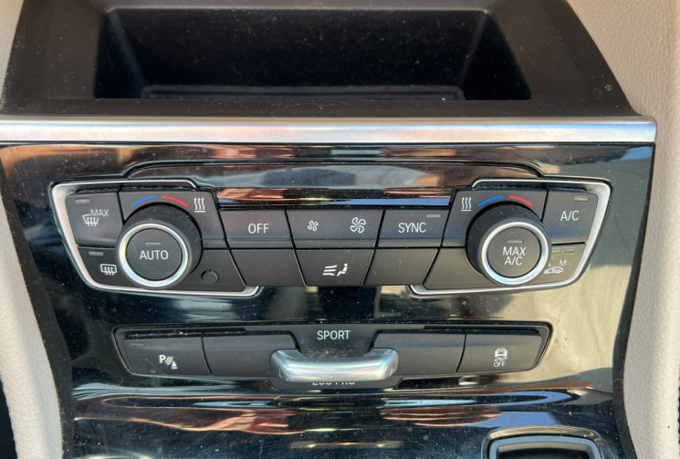 BMW Série 2  ActiveTourer 218dA xDrive 150ch Sport