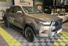 Toyota HILUX X-TRA CABINE 2.8 204 CH D-4D BVA 4WD INVINCIBLE 