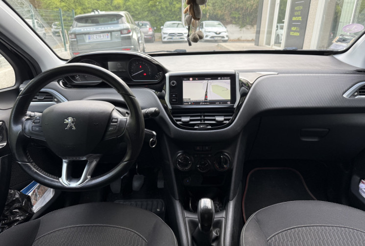 Peugeot 208 1.2 VTI 82 STYLE 5P * FULL HISTORIQUE ENTRETIEN * CT OK * GARANTIE 6 MOIS