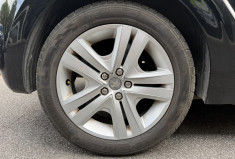 Peugeot 208 1.2 VTI 82 STYLE 5P * FULL HISTORIQUE ENTRETIEN * CT OK * GARANTIE 6 MOIS