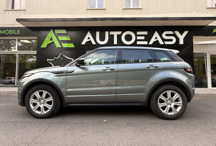 Land-Rover Range Rover Evoque SE Dynamic 2.0 TD4 150 4WD / Toit pano / Camera / Garantie