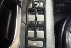 Land-Rover Range Rover Evoque SE Dynamic 2.0 TD4 150 4WD / Toit pano / Camera / Garantie