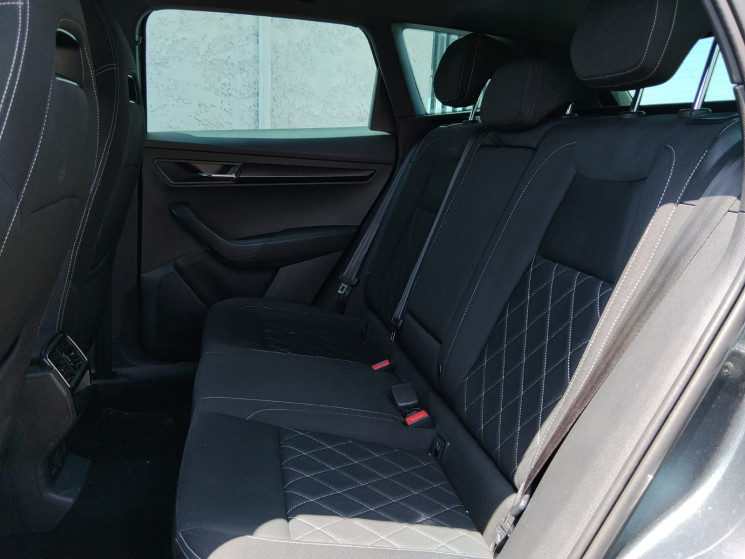 Skoda Karoq SPORTLINE 1.5 TSI 150 / VITURAL COCKPIT / APPLE CAR PLAY / REVISÉE / GARANTIE