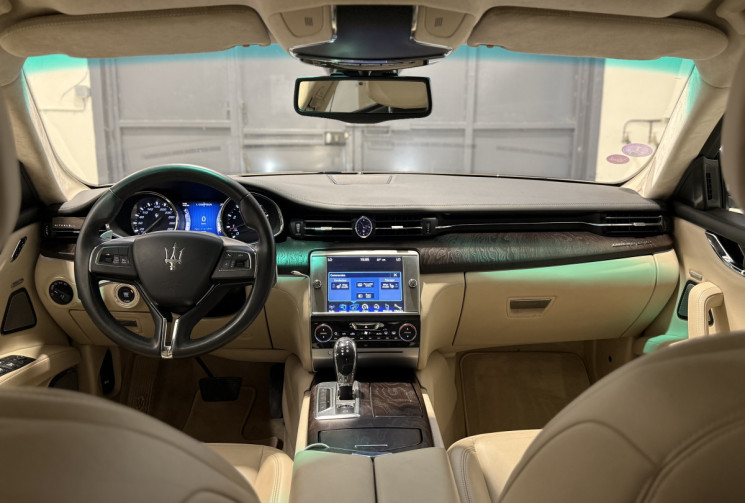 Maserati Quattroporte  3.8 V8 Bi turbo 530 ch GTS Carplay intérieur cuir beige