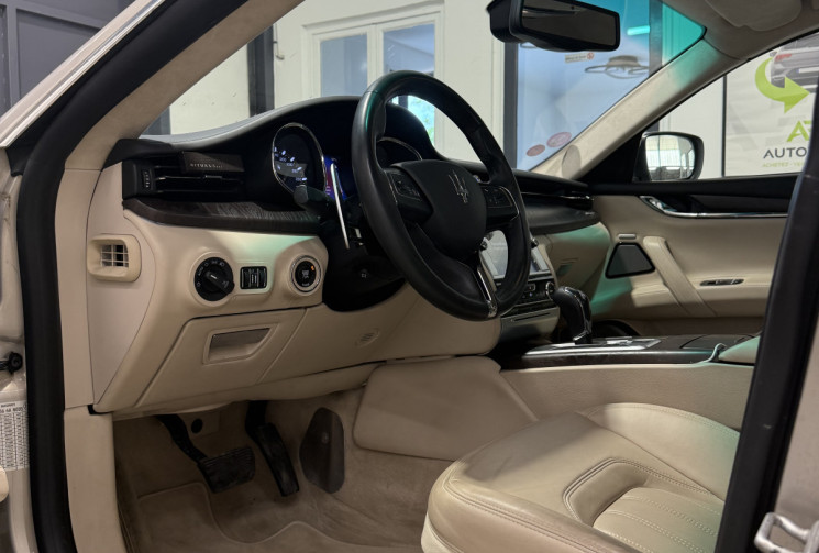 Maserati Quattroporte  3.8 V8 Bi turbo 530 ch GTS Carplay intérieur cuir beige