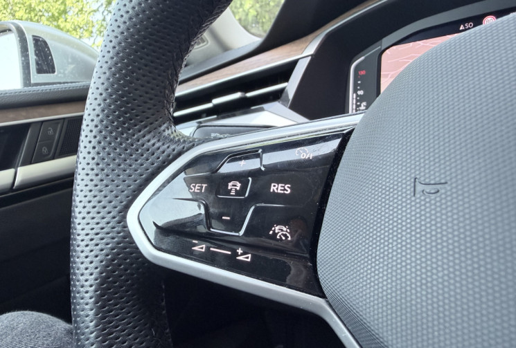 Volkswagen ARTEON Shooting Brake 2.0 TDI EVO SCR 150 DSG7 Elegance * Stock Disponible / 1e main 