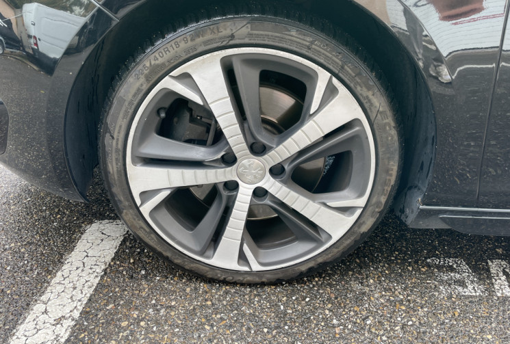 Peugeot 308 2.0 BlueHDi 180 ch GT EAT6 5p / MOTEUR NEUF SUR FACTURE