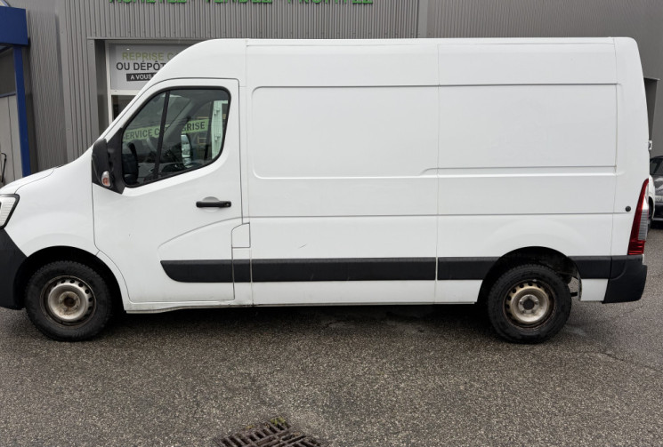 Renault Master PHASE III L2H2 2.3 Blue dCI 135 CONFORT