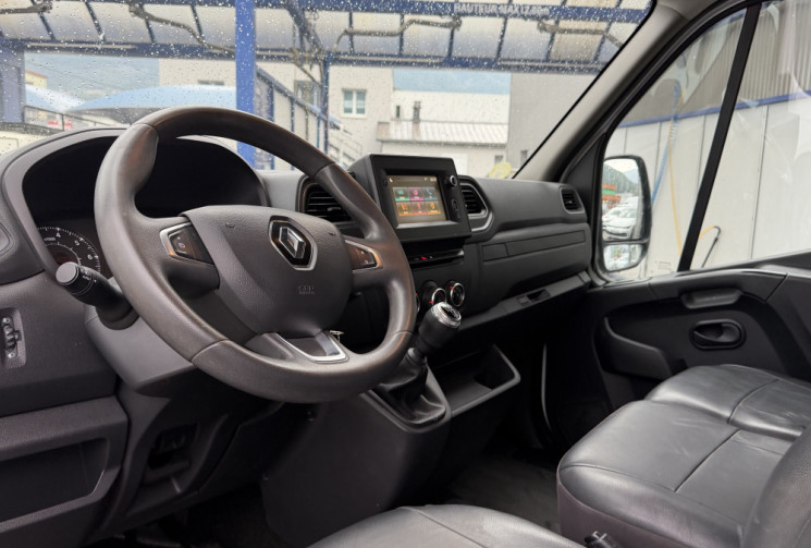 Renault Master PHASE III L2H2 2.3 Blue dCI 135 CONFORT