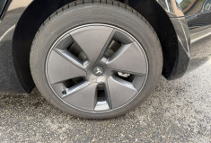 Tesla Model 3 Standard RWD Premium 283 ch ATTELAGE / Première main / TVA