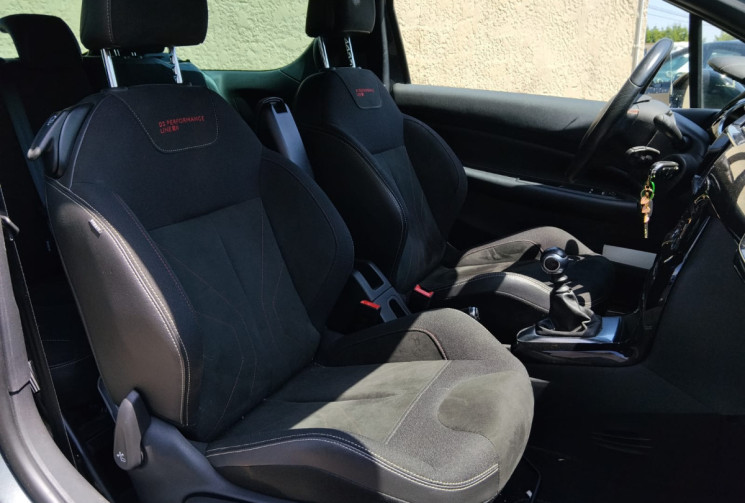 Citroën DS3  THP 165ch PERFORMANCE LINE / GPS COULEUR / BLUETOOH / EXCELLENT ÉTAT / GARANTIE 12 MOIS