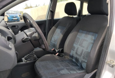Ford Fiesta FIESTA TDCI 75 CLIM / 1ÈRE MAIN / 84000 KMS D'ORIGINE