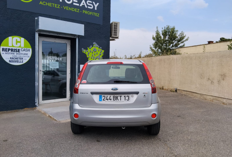 Ford Fiesta FIESTA TDCI 75 CLIM / 1ÈRE MAIN / 84000 KMS D'ORIGINE