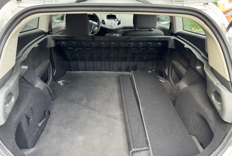 Ford Fiesta 2 Places 1.5 TDCi 75cv