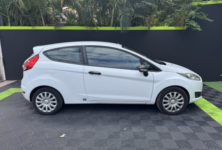 Ford Fiesta 2 Places 1.5 TDCi 75cv