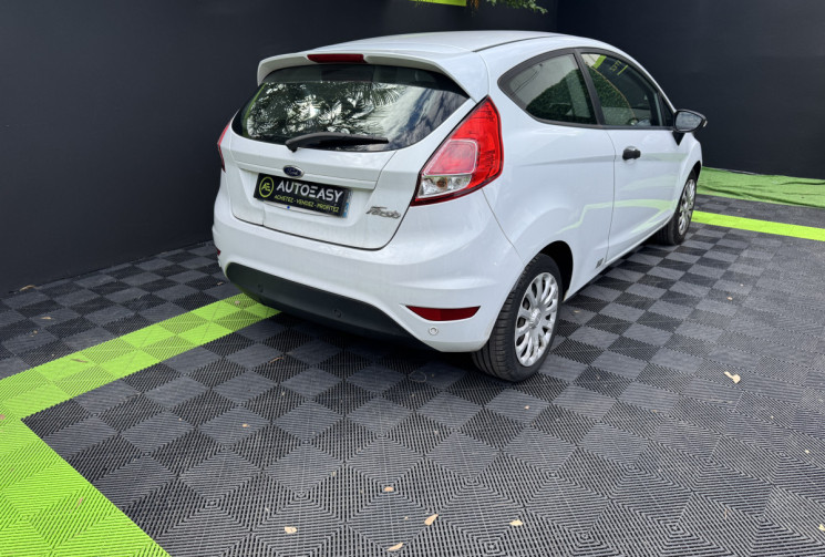 Ford Fiesta 2 Places 1.5 TDCi 75cv