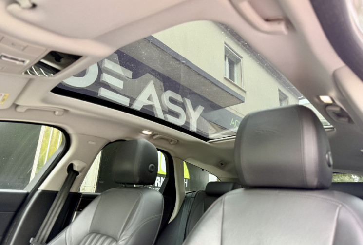 Jaguar XF SPORTBRAKE 2.0 D 240 PRESTIGE AWD / Toit panoramique / Caméra 360° / Sièges électriques 