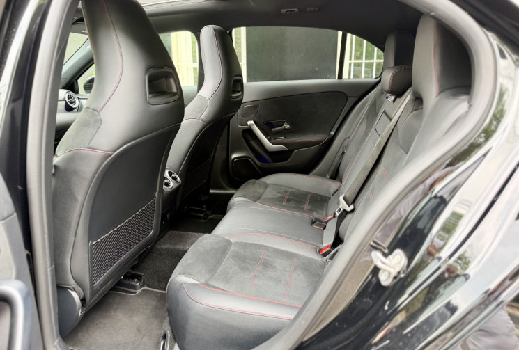 Mercedes Classe A 220 d 190 8G-DCT AMG Line Premium Plus / Toit ouvrant / Carplay / Camera 360 ...