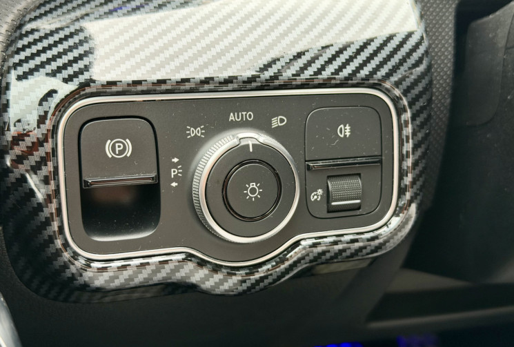 Mercedes Classe A 220 d 190 8G-DCT AMG Line Premium Plus / Toit ouvrant / Carplay / Camera 360 ...