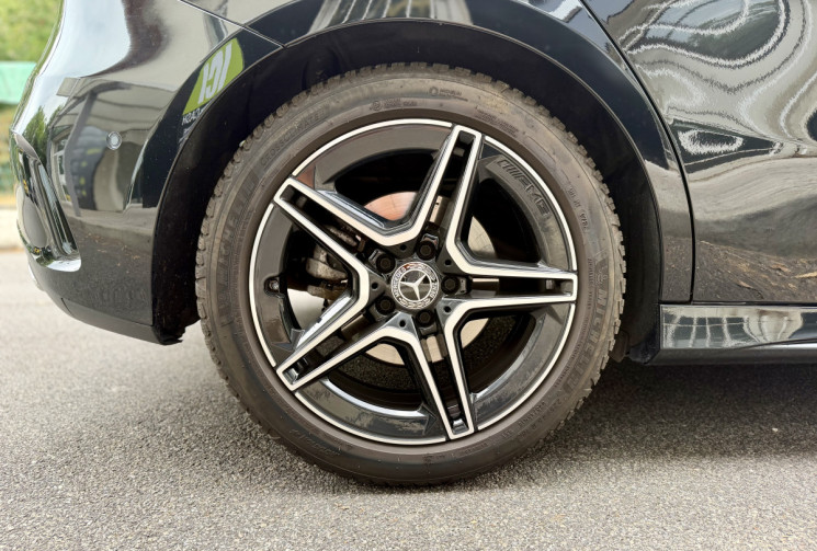 Mercedes Classe A 220 d 190 8G-DCT AMG Line Premium Plus / Toit ouvrant / Carplay / Camera 360 /FULL