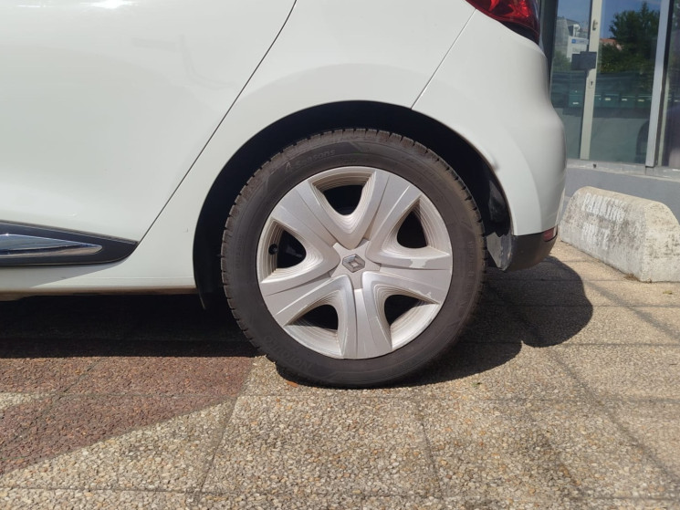 Renault Clio IV 1.2 tce 75 cv / DISTRIB + EMBRAYAGE NEUF