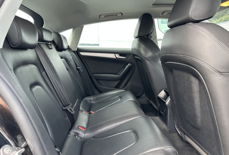 Audi A5 I Sportback Phase 2 2.0 TDi Multitronic 190 cv AMBITION LUXE/ TOIT OUVRANT
