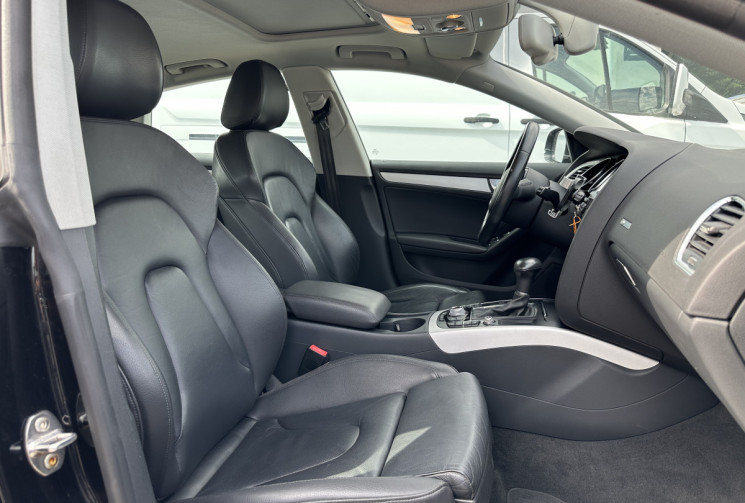 Audi A5 I Sportback Phase 2 2.0 TDi Multitronic 190 cv AMBITION LUXE/ TOIT OUVRANT
