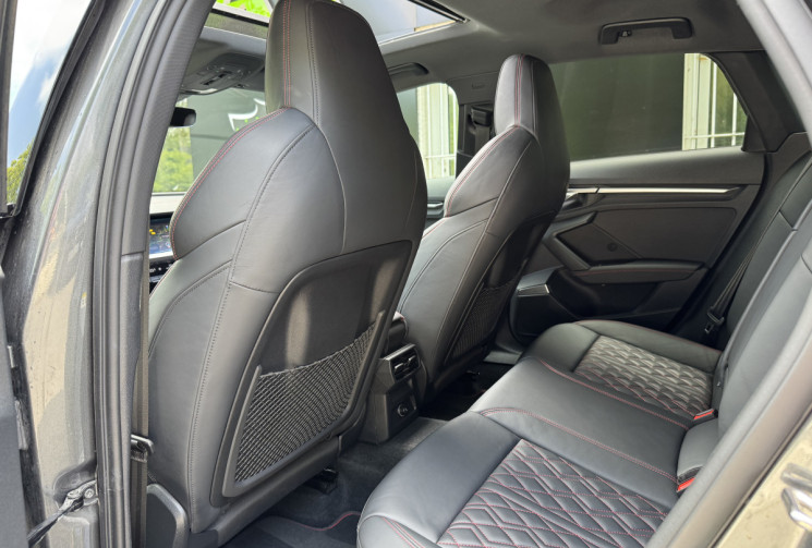 Audi S3 SPORTBACK 8Y 2.0 TFSi Quattro 310 DSG7 / Toit Ouvrant / Matrix / Carplay / B&O / Tete Haute