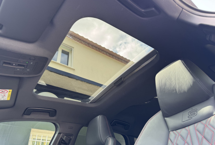 Audi S3 SPORTBACK 8Y 2.0 TFSi Quattro 310 DSG7 / Toit Ouvrant / Matrix / Carplay / B&O / Tete Haute