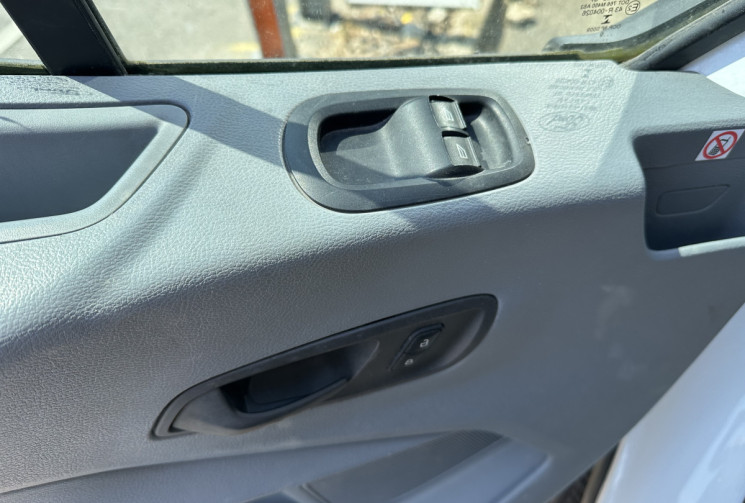 Ford Transit 130 Benne / TVA RECUPERABLE 20 833 euros HT / Régulateur / Climatisation