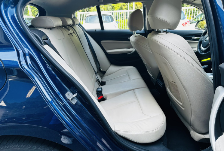 BMW Série 1 118i 136ch Lounge BVA Sièges chauffants 