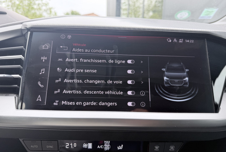Audi Q4 50 e-TRON 299 Quattro Design Luxe 82kWh * 1ère main / En stock 