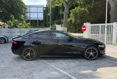 Jaguar XE 2.0 D 180 R-Sport BVA / Toit Ouvrant / Sièges Chauffants / Keyless 