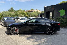 Jaguar XE 2.0 D 180 R-Sport BVA / Toit Ouvrant / Sièges Chauffants / Keyless 