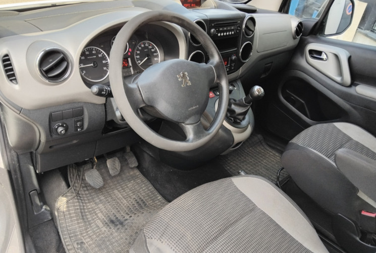 Peugeot PARTNER TEPEE 1.6 hdi 92  - Suivi complet - Distri Ok