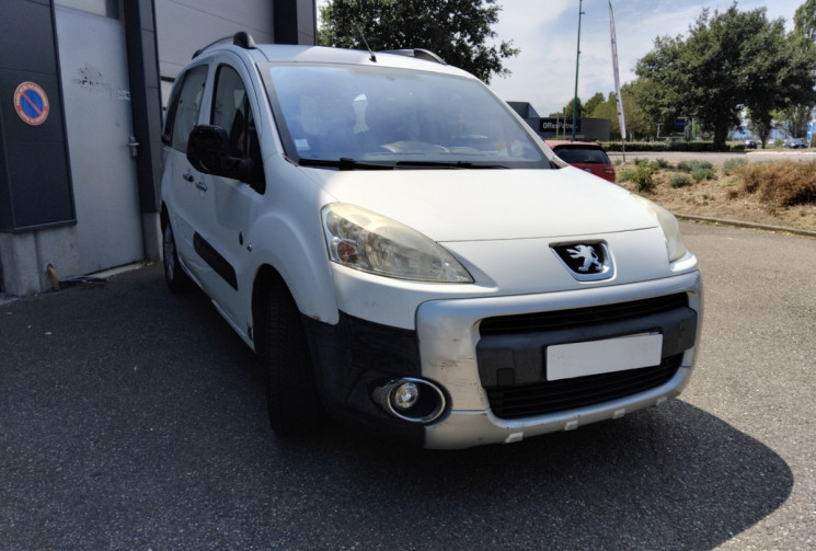 Peugeot PARTNER TEPEE 1.6 hdi 92  - Suivi complet - Distri Ok