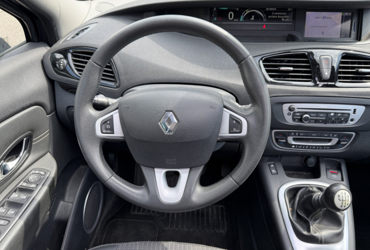 Renault Scénic 1.5 Dci / Energy 110ch / Dynamique / COURROIE DE DISTRIBUTION OK / TOIT OUVRANT