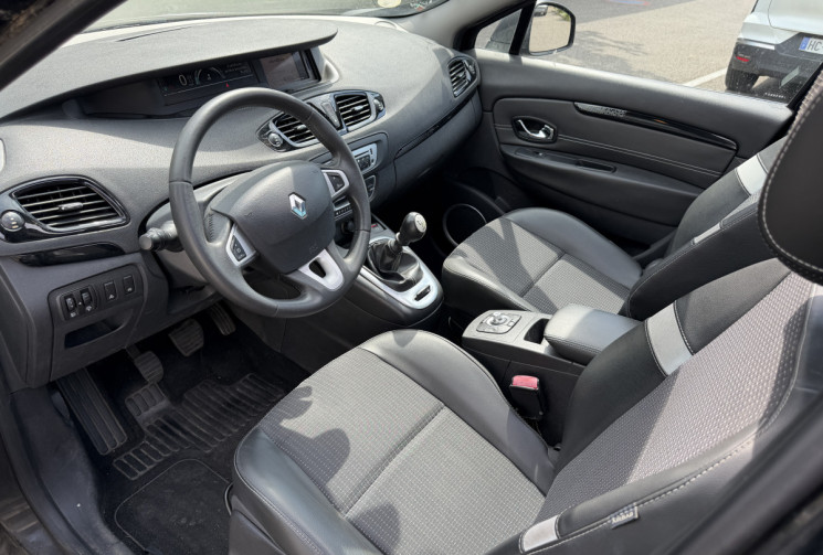 Renault Scénic 1.5 Dci / Energy 110ch / Dynamique / COURROIE DE DISTRIBUTION OK / TOIT OUVRANT