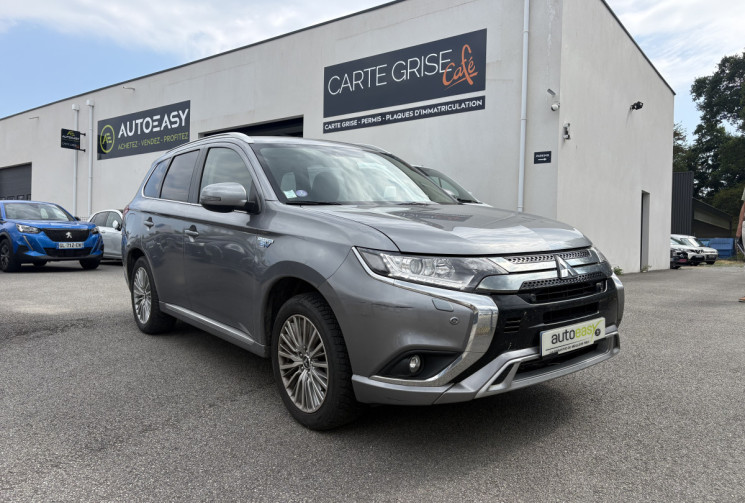 Mitsubishi OUTLANDER 2.4 MIVEC 224 Plug in Hybrid 4WD 224 CV BUSINESS