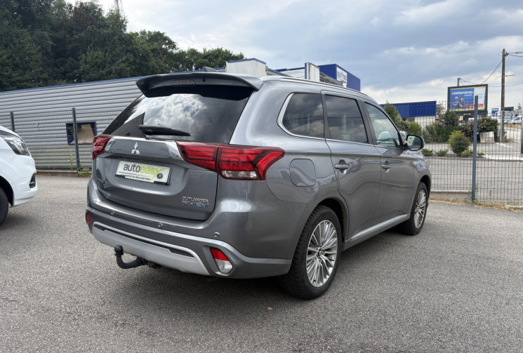 Mitsubishi OUTLANDER 2.4 MIVEC 224 Plug in Hybrid 4WD 224 CV BUSINESS