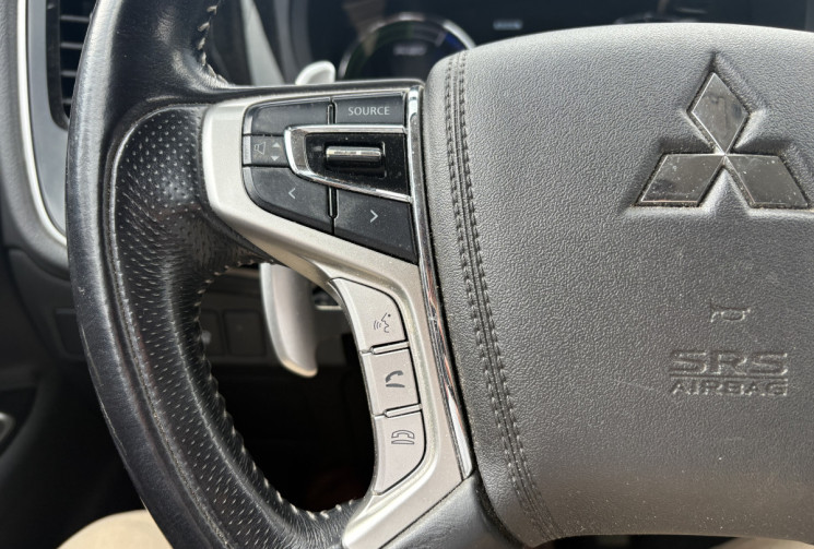 Mitsubishi OUTLANDER 2.4 MIVEC 224 Plug in Hybrid 4WD 224 CV BUSINESS