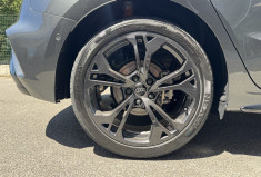 Audi A3 SPORTBACK S-Line 35 TFSi 150 S-Tronic / NEUVE / Toit ouvrant / Sonos / 360° / Garantie 12/27