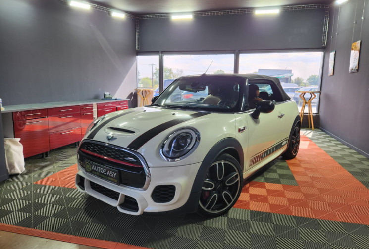 Mini Mini 3 CABRIOLET JCW 2.0 I 231 JOHN COOPER WORKS  / TRES BON ETAT 