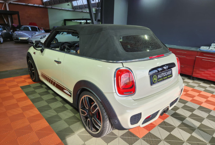 Mini Mini 3 CABRIOLET JCW 2.0 I 231 JOHN COOPER WORKS  / TRES BON ETAT 